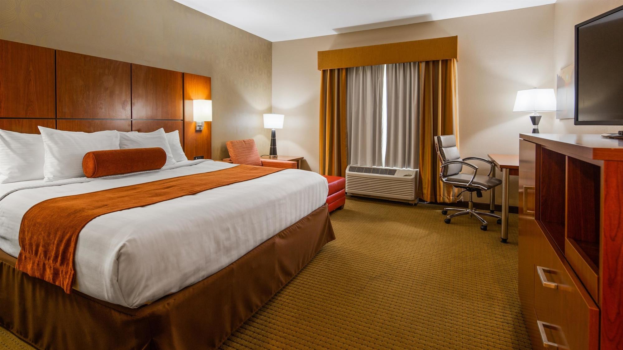 Best Western Plus Finger Lakes Inn & Suites Cortland Extérieur photo