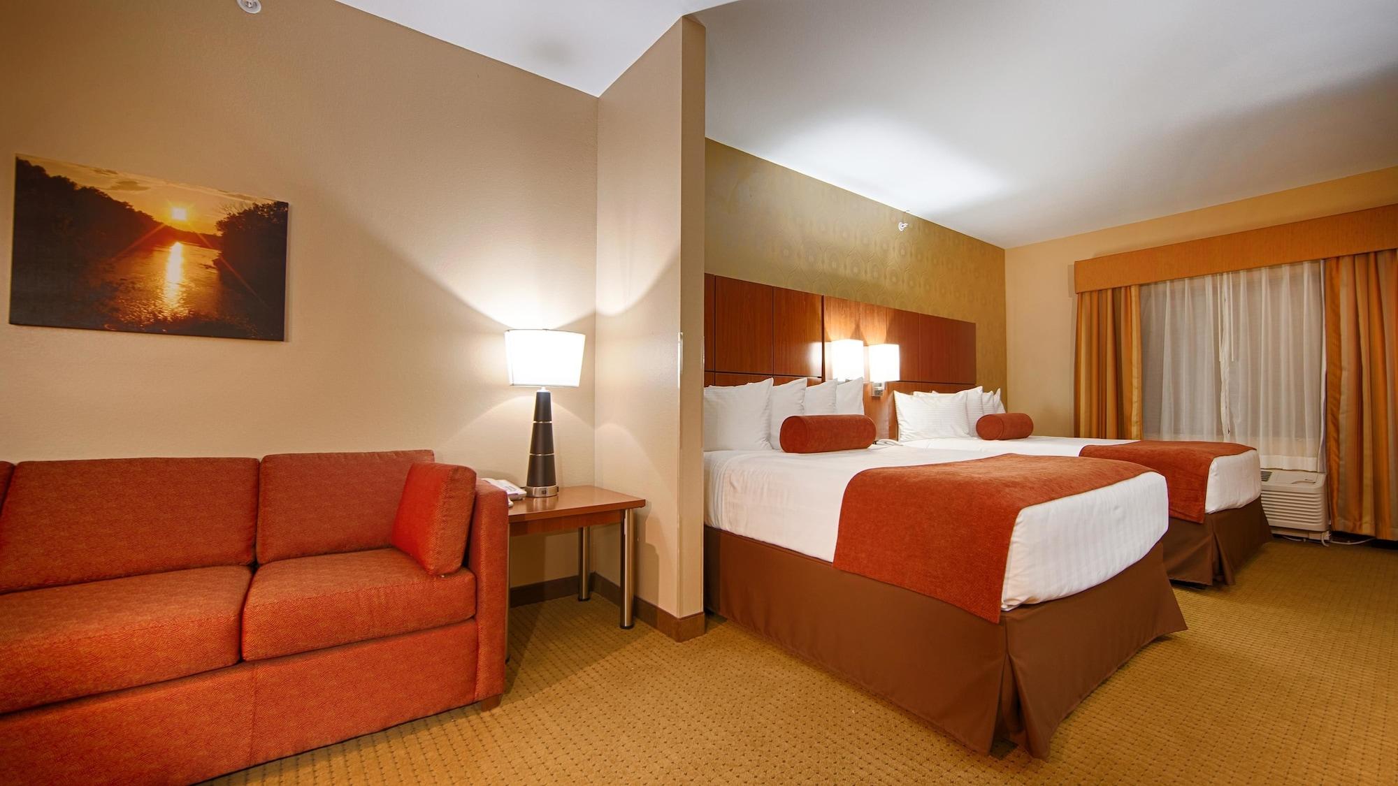 Best Western Plus Finger Lakes Inn & Suites Cortland Extérieur photo