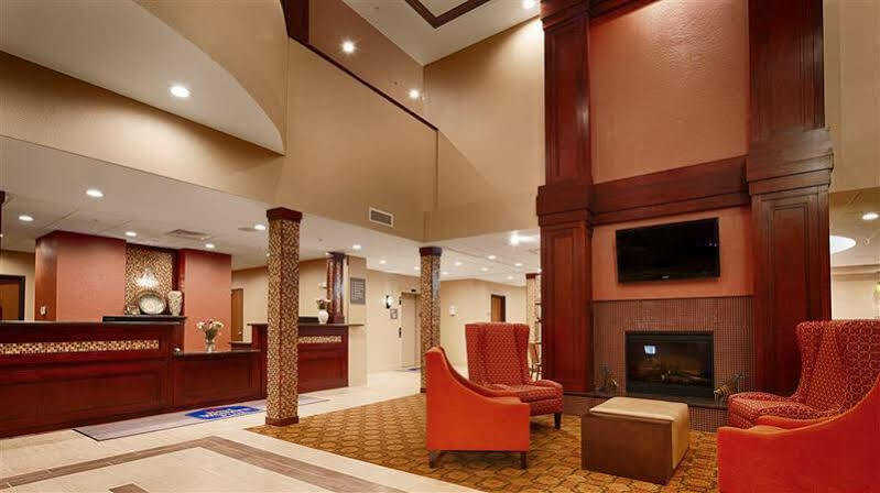 Best Western Plus Finger Lakes Inn & Suites Cortland Extérieur photo
